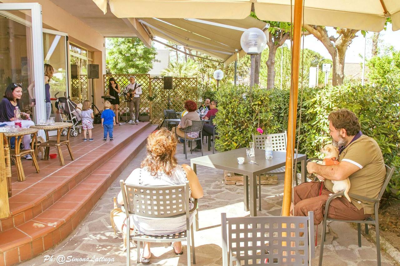 Hotel Ninfea Cervia Exteriör bild